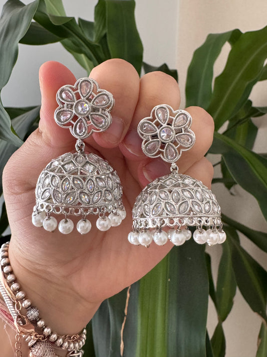 Jhumki